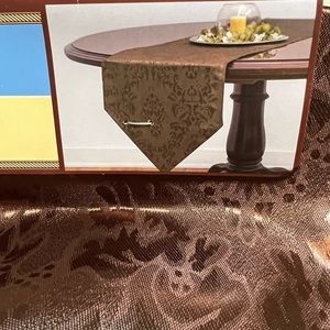 Table Runner dark brown very classy